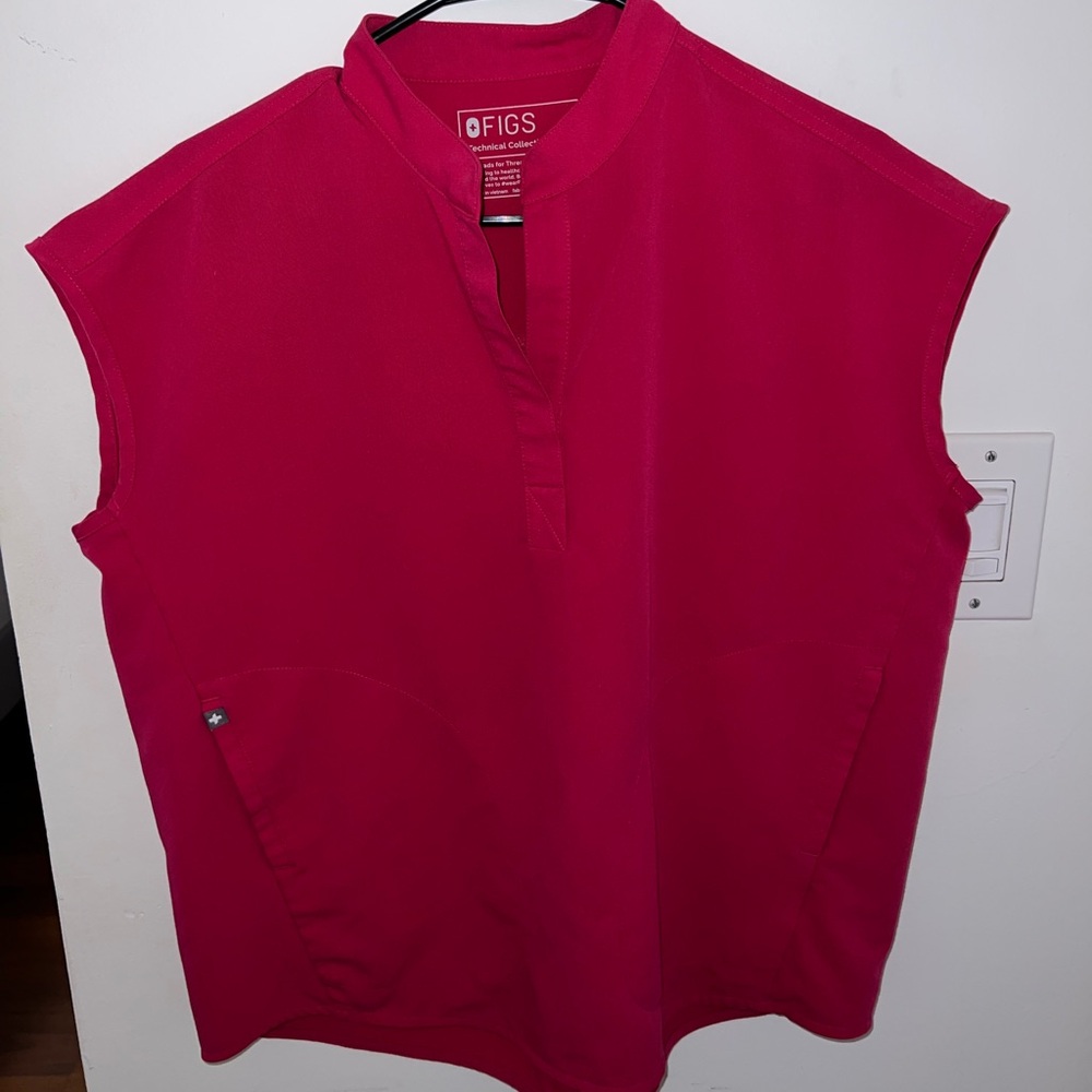 FIGS Rafaela Oversized Scrub Top